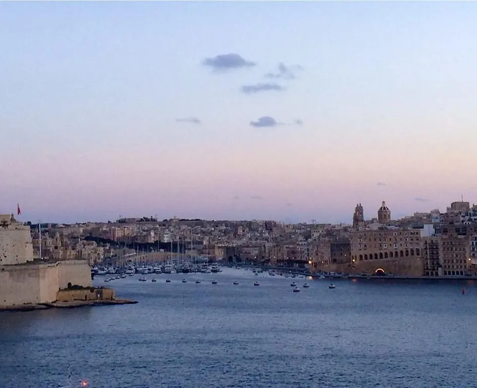 Apartament Luciano Valletta Studio - Self Catering Malta
