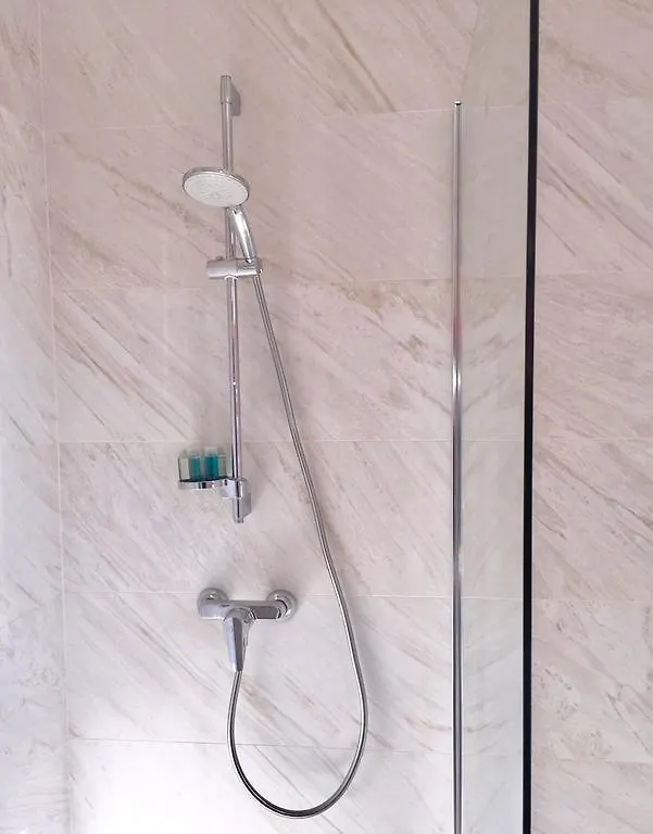 Luciano Valletta Studio - Self Catering Malta
