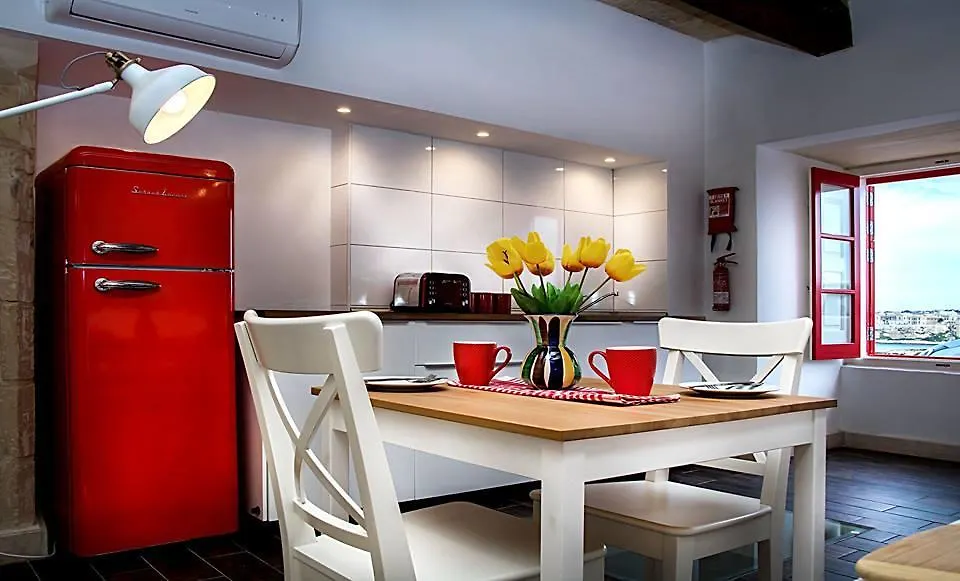 Luciano Valletta Studio - Self Catering 0*,